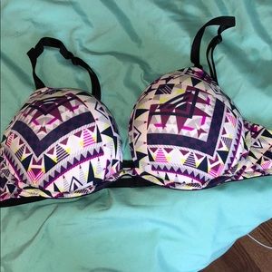 Pink victoria secret push up bra